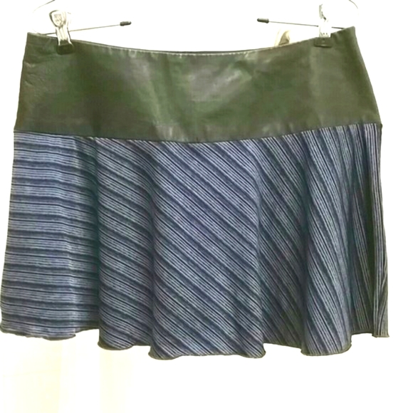 Halo Lambs Leather Waist Mini Skirt - swing style zipper side Sold Out Design - Picture 7 of 8